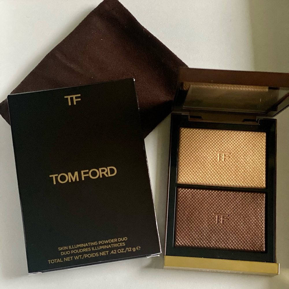🎉LAST ONE🎉Tom Ford SKIN ILLUMINATING POWDER DUO - Picture 5 of 8